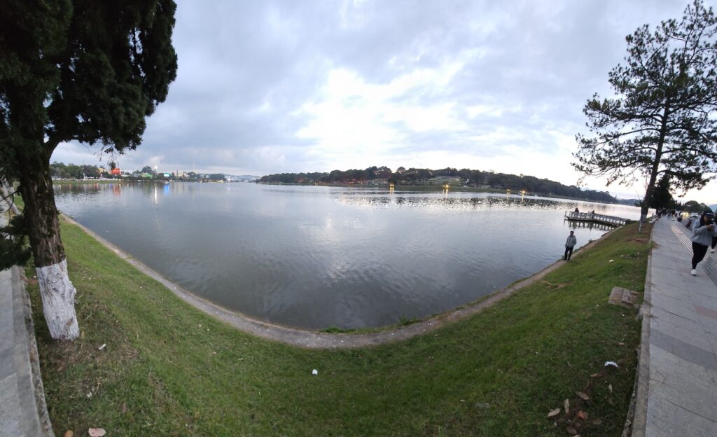 Một góc Hồ Xuân Hương