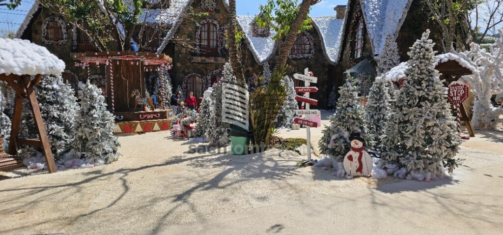 Khu nhà Tuyết - Puppy Farm