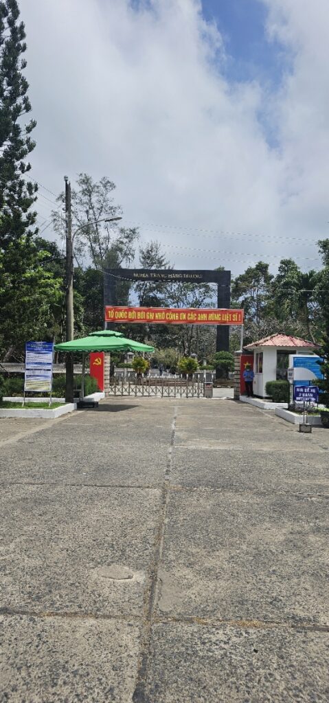 Nghĩ Trang Hàng Dương