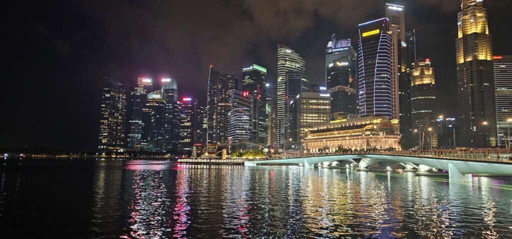 Một Singapore hiện tại - trung tâm tài chính thế giới